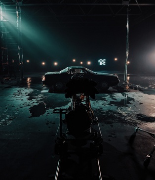 Зйомка автомобілів у павільйоні | Автомобіль у фотостудії | Зйомка авто у студії | Знімальний павільйон Київ | Зйомка автомобілів | Знімальний павільйон із можливістю зйомки автомобілів