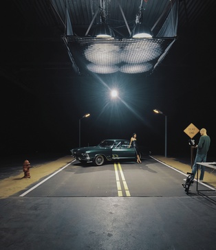 Художник-постановник SVIRIDOV: сет-дизайн дороги для фотосесії в SP Studio