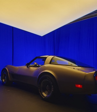 Зйомка з корветом у вигаданому місті — Blue Screen 360°, VFX CGI, SP Studio Київ