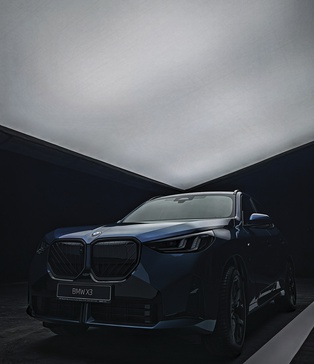 студія-для-автомобіля-BMW-Україна-фото-нового-BMW-фотосесія-для-автомобіля-AWT-Bavaria