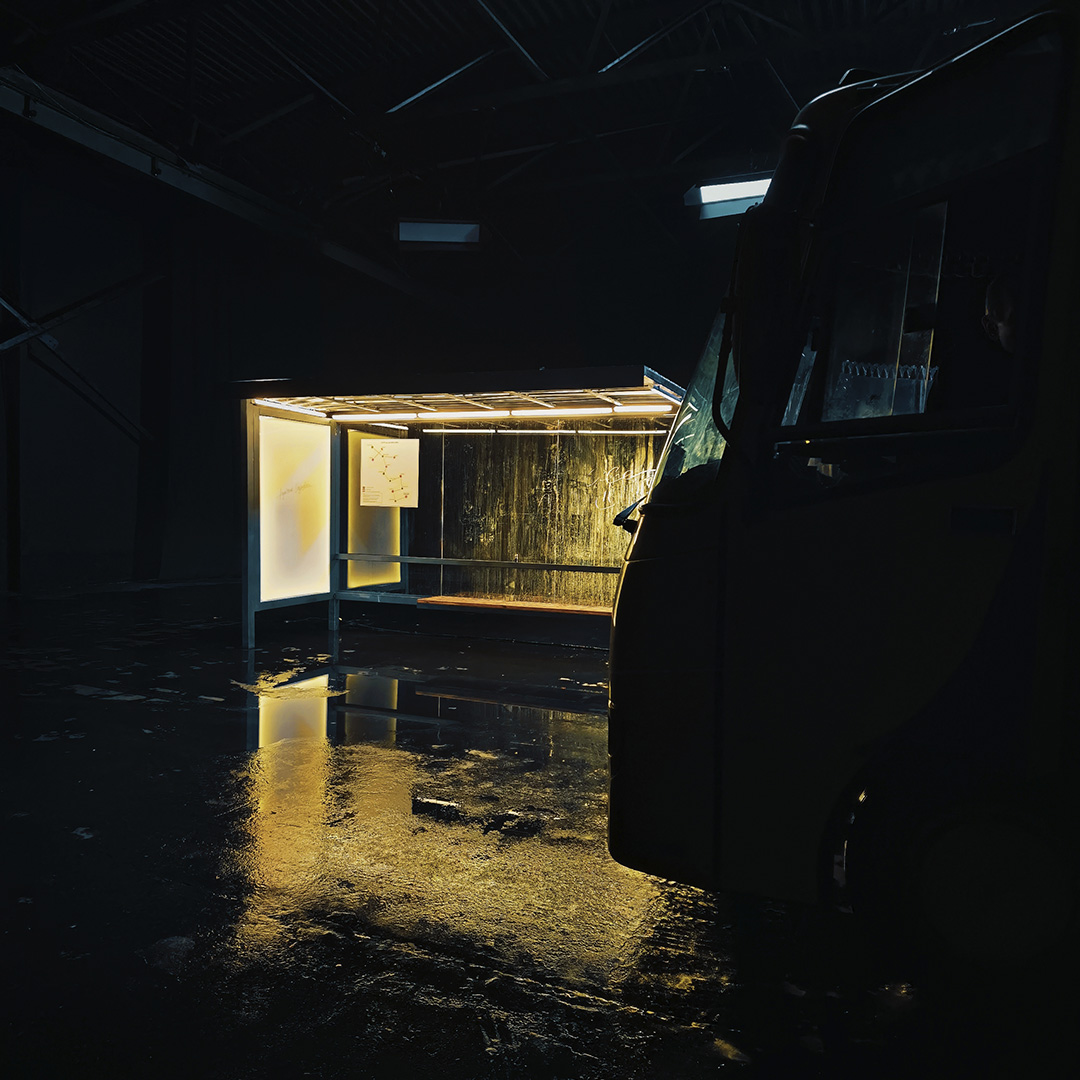 Найбільший чорний павільйон для зйомок Київ: Darkness Stage з можливістю мокрих сцен