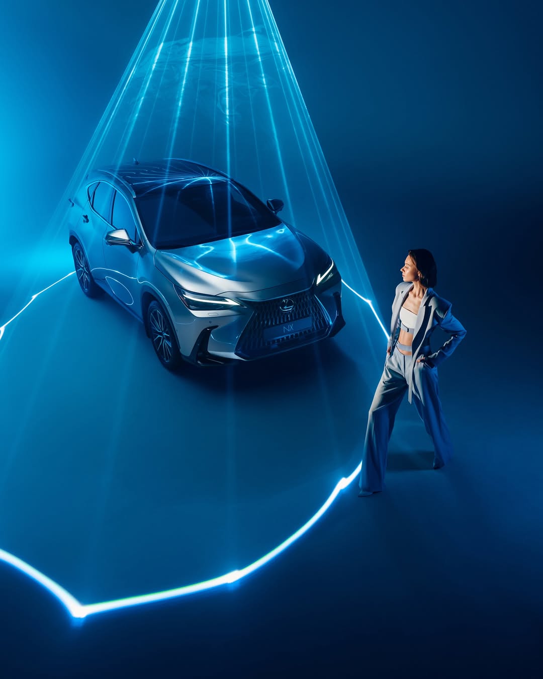 Зйомка авто в павільйоні на білому фоні: технічний сетап для Lexus Ukraine