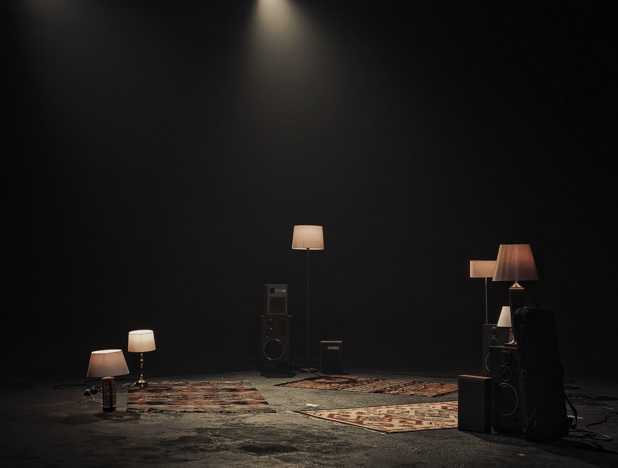 чорної-циклорами-для-зйомок-Студія-для-зйомки-кліпа-Parfeniuk