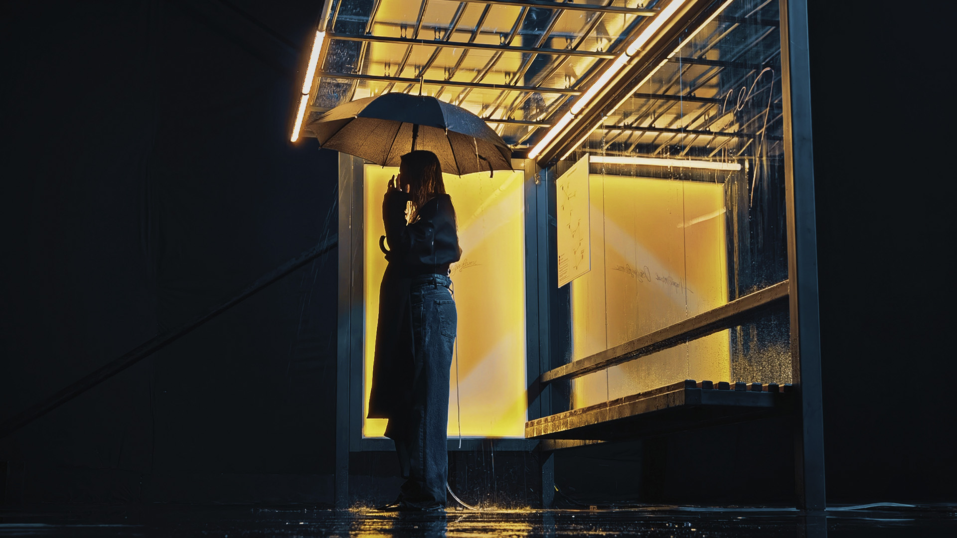 KOLA на зйомці свого кліпу в SP Studio | Оренда павільйону для зйомок | Чорний кабінет | Знімальний павільйон оренда |