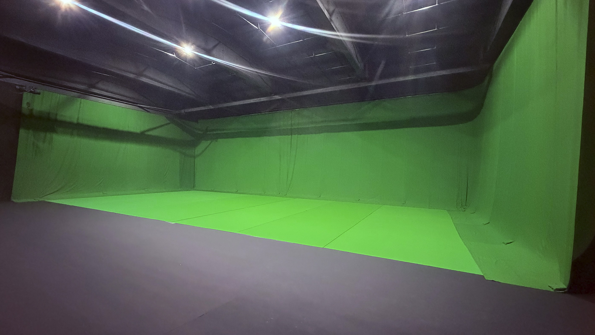 хромакей павільйон київ зелена циклорама vfx cgi студія