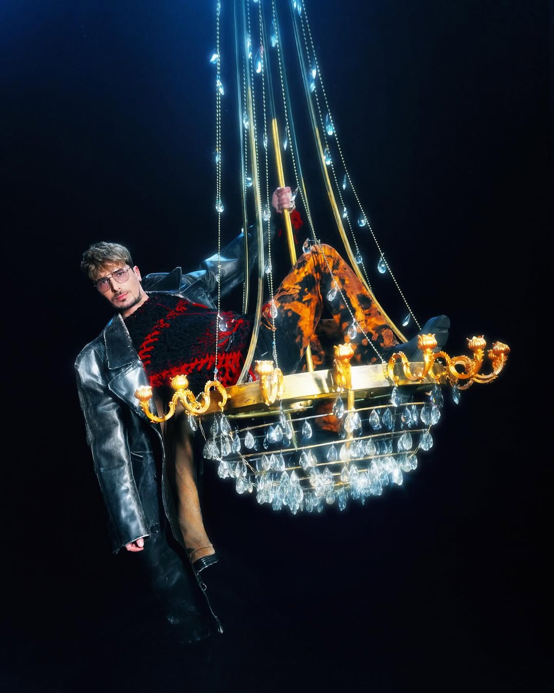 Контрольоване падіння декорації на автомобіль: постановка складних трюків у SP Studio