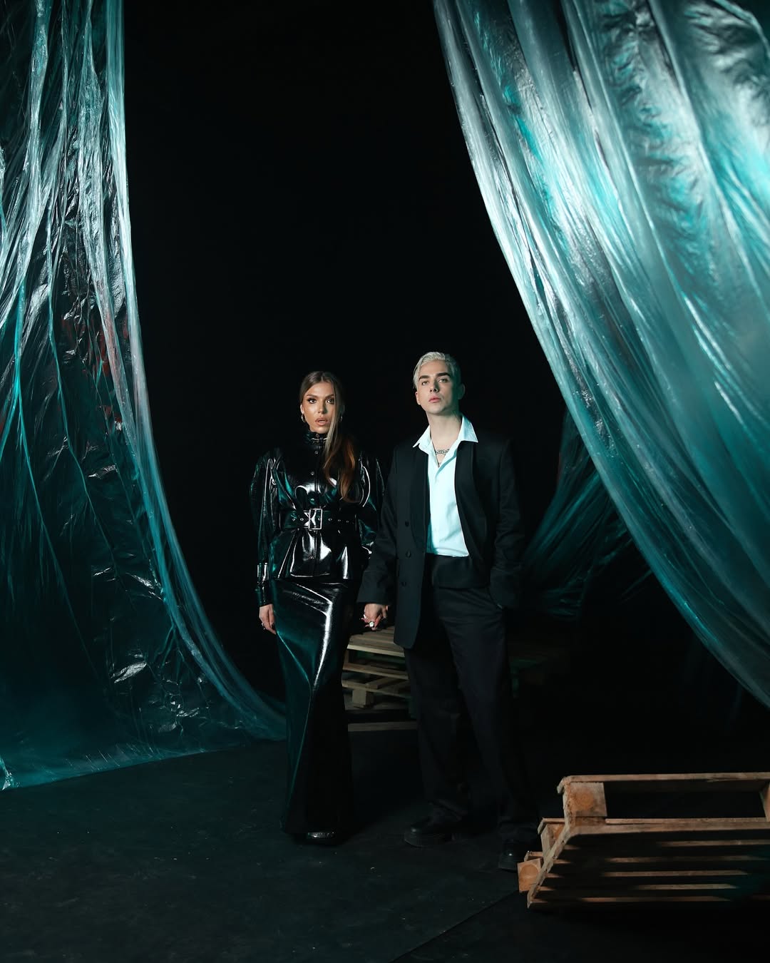 SWOIIA та MELOVIN у декораціях MATERIA кліп Так кльово в SP Studio