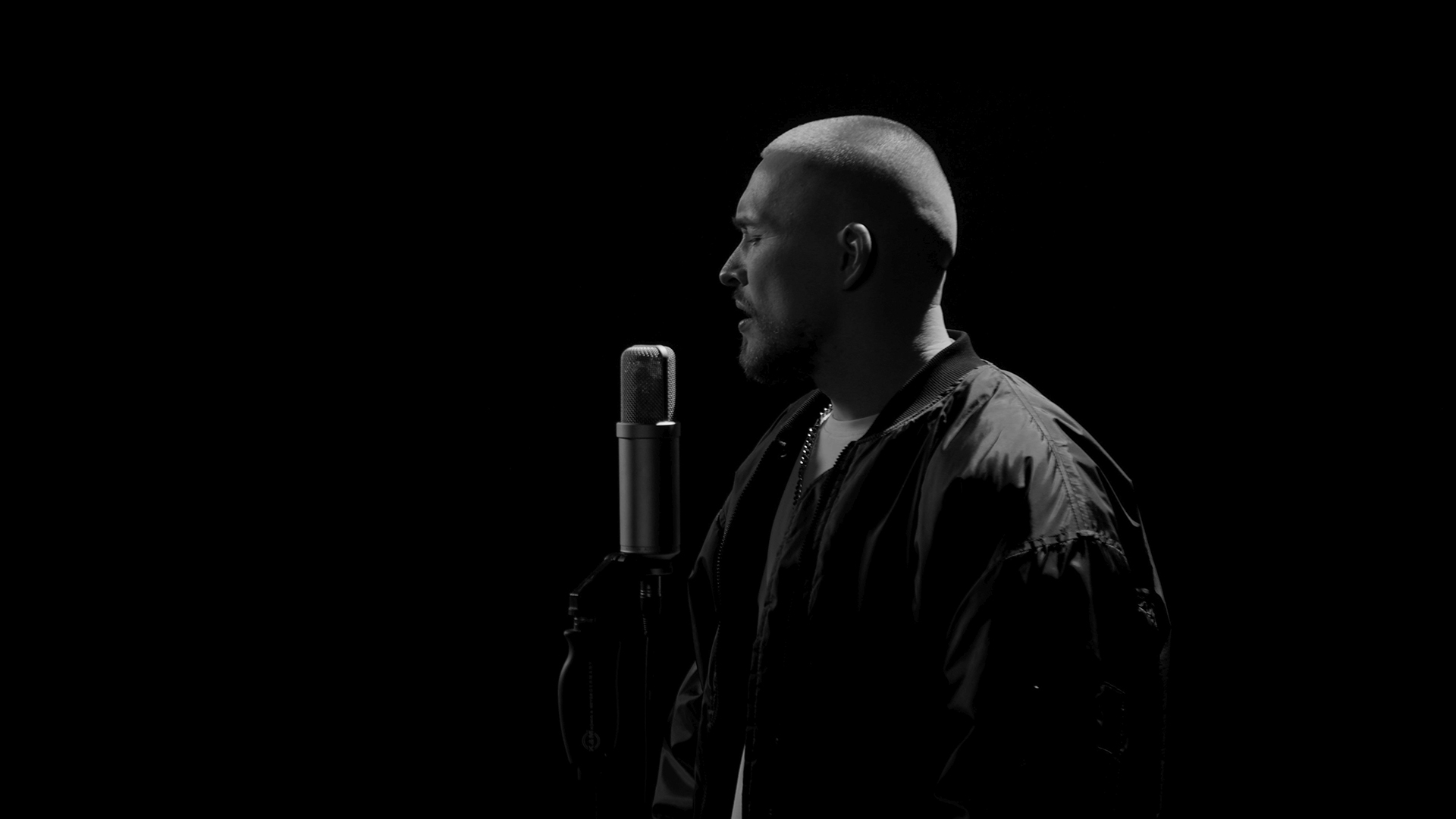 KÓRNEL — ВІЛЬНИМ