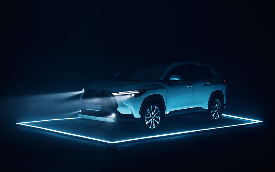 Toyota Corolla Cross 2023 | Знімальний павільйон із можливістю зйомки автомобілів | Фотостудія для авто | Фотостудія для зйомки автомобілів | Оренда чорного павільйону Київ | Автомобільна зйомка Київ