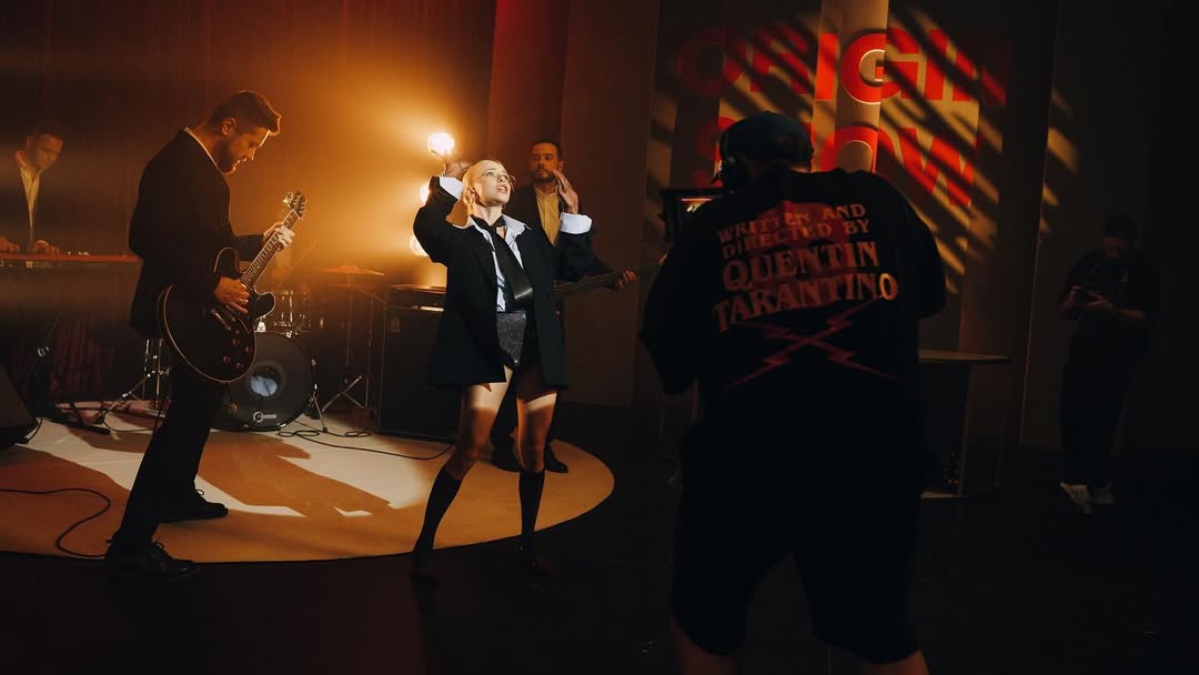 зйомка кліпу Київ  KLAVDIA PETRIVNA, МАША КОНДРАТЕНКО — ЇДЕ ДАХ