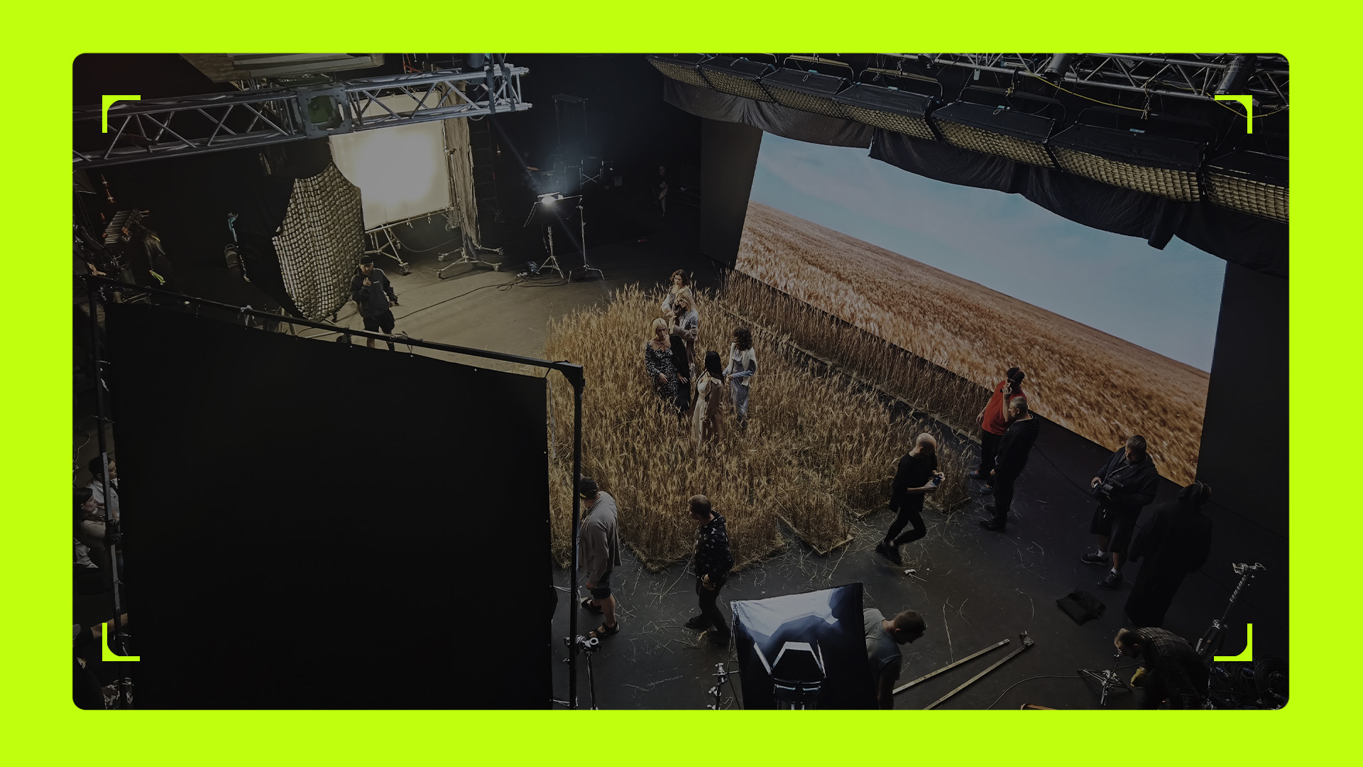 Масштабне кіновиробництво в екосистемі Virtual Production: безшовна інтеграція фізичної декорації з цифровим середовищем на LED екрані Київ